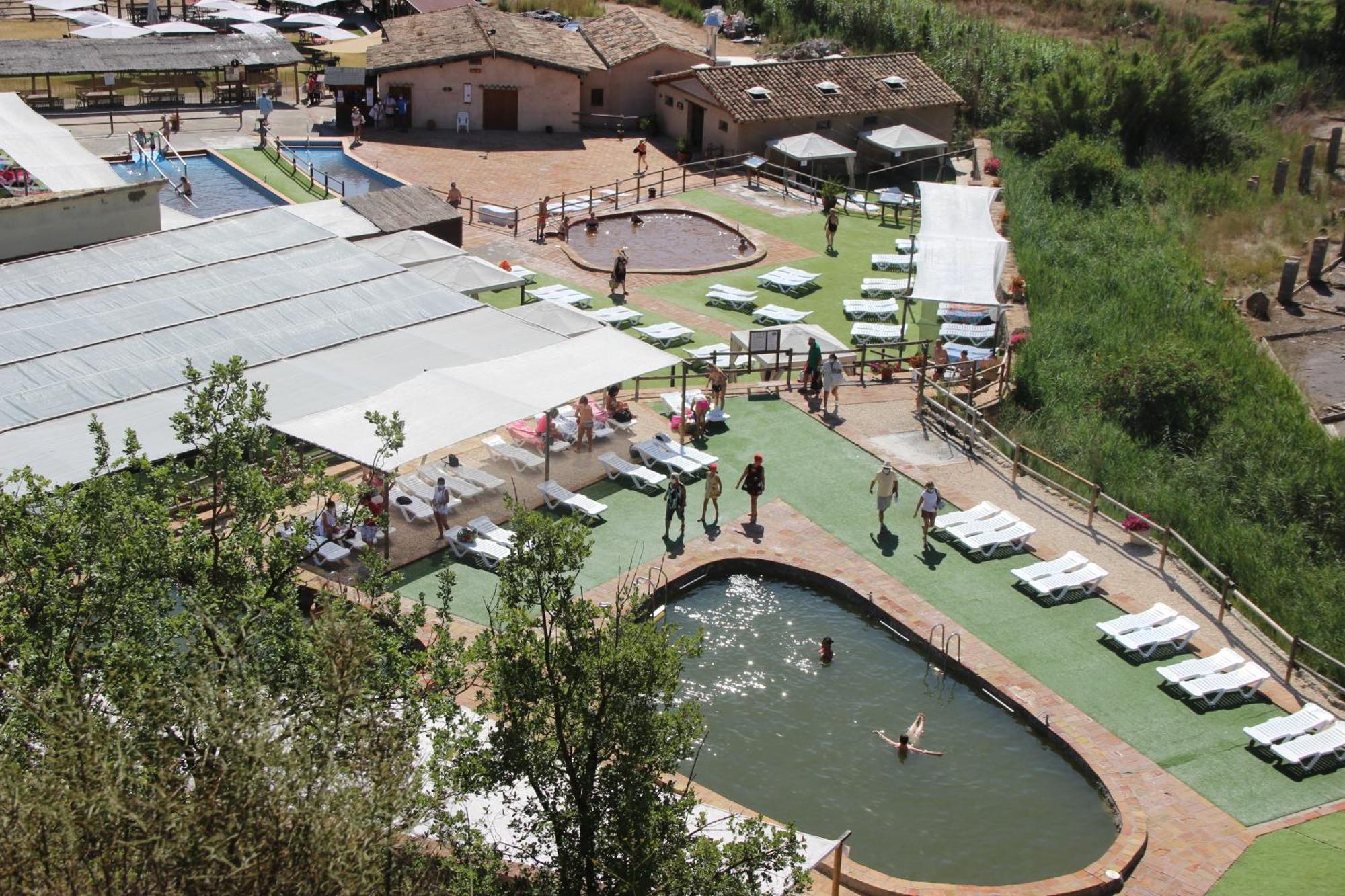 Albergue Sierra De Arbe Naval Exteriér fotografie