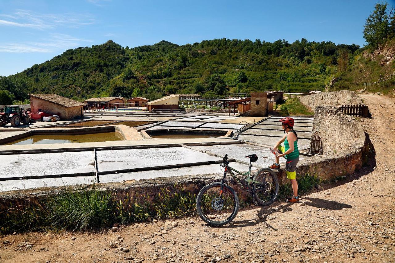 Albergue Sierra De Arbe Naval Exteriér fotografie